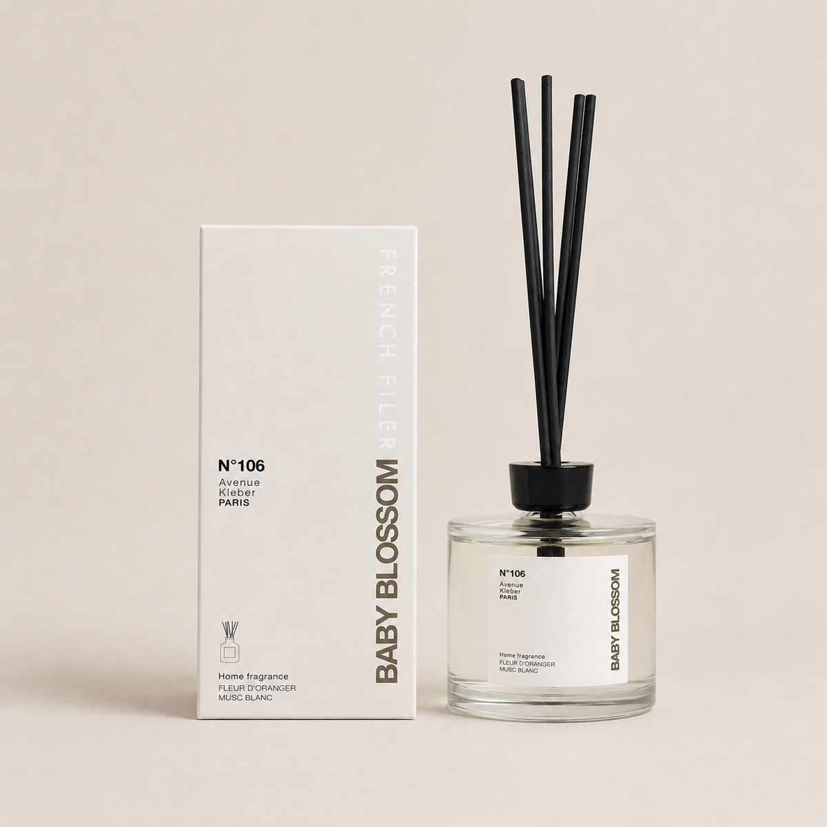 Diffuseur d'intérieur BabyBlossom 250 ml avec bâtonnets noirs et son étui blanc